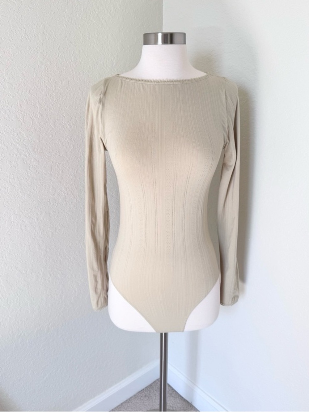 Women's Long Sleeve Ribbed Bodysuit - Beige